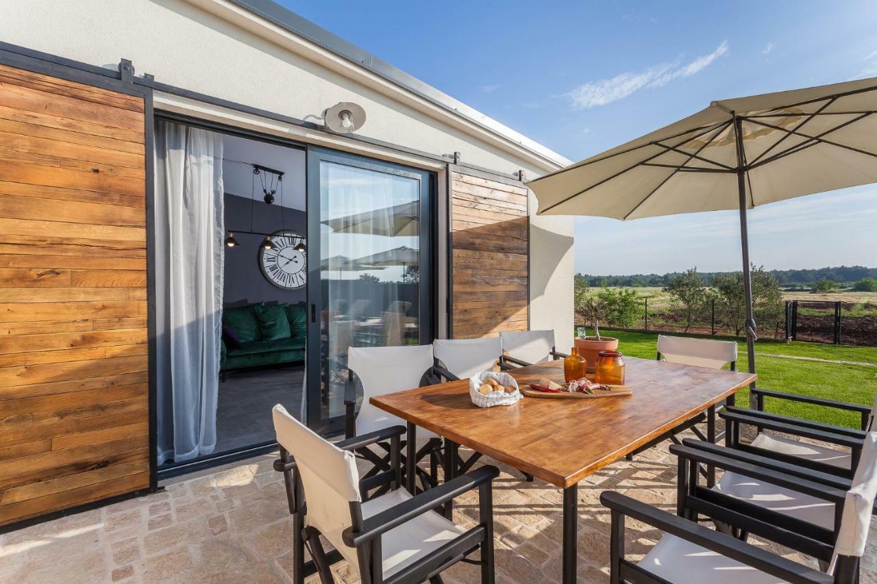 Villa Casa Daco Biograd Na Moru Eksteriør billede